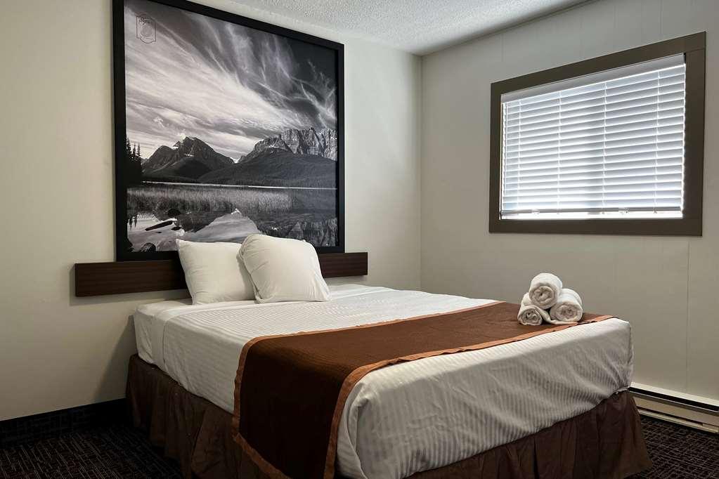 Super 8 By Wyndham Pentictonモーテル 部屋 写真